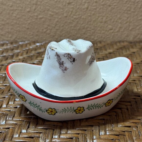Vintage Ceramic Cowboy Hat Decorative Ashtray With Floral Accent - Picture 2 of 6